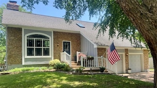 8961 Swarner Dr, Lenexa, KS 66219