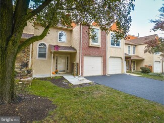 44 White Pine Ct, Lafayette Hill, PA 19444