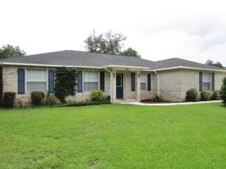 3146 Hickory St, Navarre, FL 32566