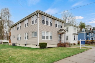 60-62 Vernon St, Waltham, MA 02453