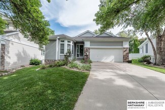17156 Hickory Plaza, Omaha, NE 68130