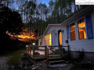 1168 Three Mile Hwy, Newland, NC 28657