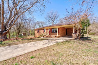 200 Southfork Dr, Shelby, NC 28152