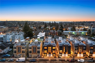 9229B 16th Ave SW, Seattle, WA 98106