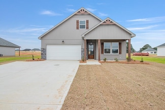 68 Woodham Rd, Ashford, AL 36312