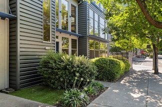 300 C St, West Sacramento, CA 95605