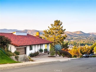 2181 Hillsbury Rd, Westlake Village, CA 91361
