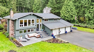 4285 Lakeview Dr SE, Port Orchard, WA 98366