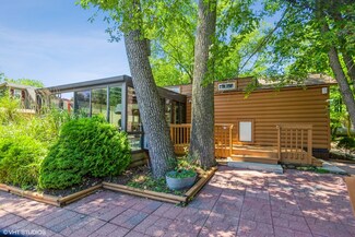 109 Fossil Ridge Rd, Wilmington, IL 60481