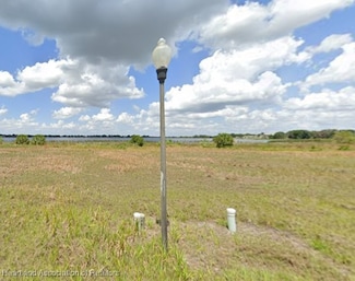 998 Grand Lake Blvd, Avon Park, FL 33825
