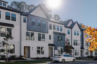 6422 Tanner Oak Ln, Raleigh, NC 27613