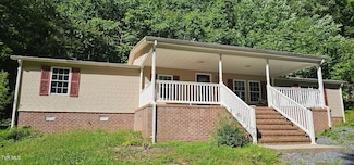 131 Pheasant Hollow Ln, Johnson City, TN 37601