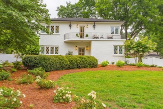 702 Valley Dr, Dalton, GA 30720