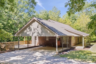 3090 Goblet Rd, Richburg, SC 29729