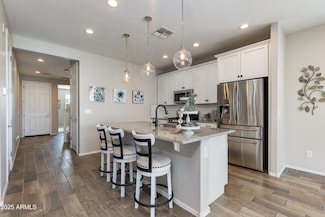 7638 W Riverside Ave, Phoenix, AZ 85043