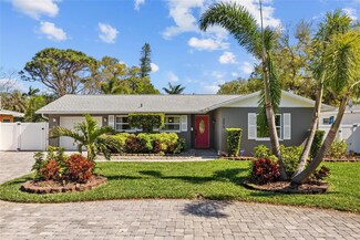2674 Fairway Ave S, Saint Petersburg, FL 33712