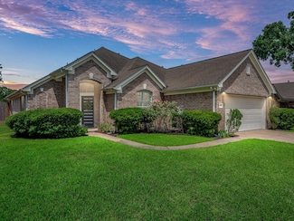 13511 Elmsgrove Ln, Houston, TX 77070