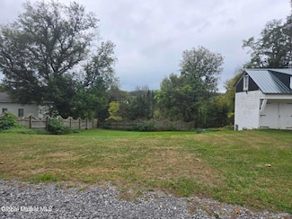 71 W Grand St, Palatine Bridge, NY 13428