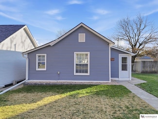 735 2nd St, Utica, NE 68456