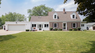 2278 S Riverside Dr, Beloit, WI 53511