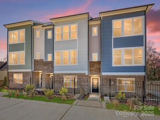 3928 Craig Ave, Charlotte, NC 28211
