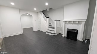 3815 N 16th St, Philadelphia, PA 19140