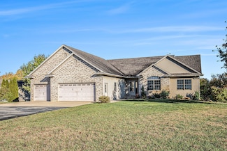 1659 Creek Side Ct, Wayland, MI 49348