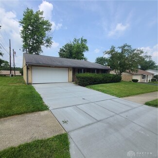 871 Heincke Rd, Dayton, OH 45449