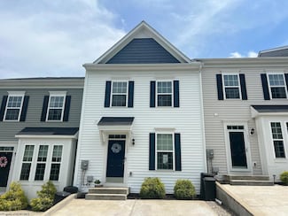 199 Falling Leaf Ln, Morgantown, WV 26501