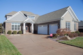 1210 Ladbrooke Dr, Evansville, IN 47725