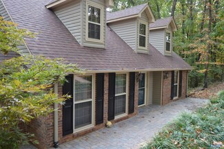 3802 High Point Dr SW, Decatur, AL 35603