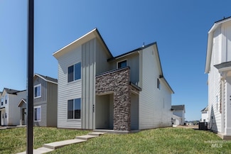 Caribou 1817, Meridian, ID 83646