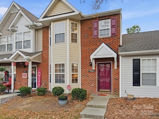 629 Gelderland Dr, Matthews, NC 28104