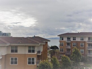 501 Crescent Way Unit 5111, San Francisco, CA 94134