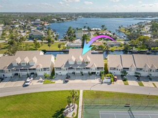 8246 Aquila St, Port Richey, FL 34668