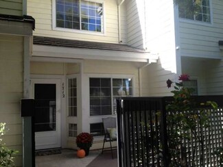 1712 Bevin Brook Dr Unit 204, San Jose, CA 95112