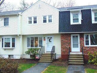 6 Oakwood Ln Unit 9, Goffstown, NH 03045