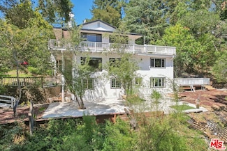 26 Ardor Dr, Orinda, CA 94563