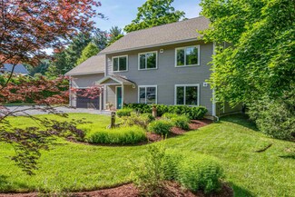 19 Barrett Ln, Shelburne, VT 05482