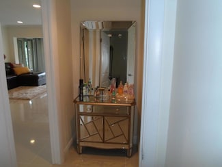 364 S Lake Ave, Pahokee, FL 33476