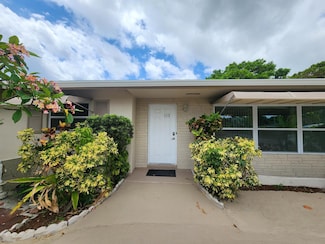 112 SE 28th Ave, Boynton Beach, FL 33435