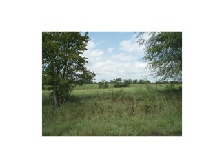 1237 Osborne Rd, Pomona, KS 66076