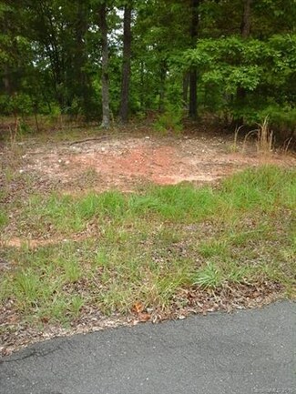 18 Sam Bailes Blvd, Smyrna, SC 29743