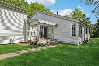 383 Elan Ct, Woodbury, MN 55125