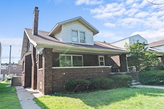 1720 Davis Ave, Whiting, IN 46394
