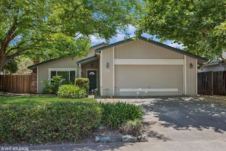 8070 Camstock Ct, Citrus Heights, CA 95610