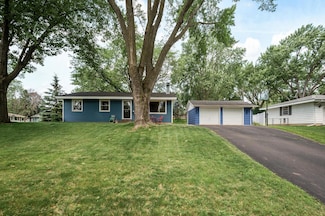 8472 Kell Ave S, Bloomington, MN 55437