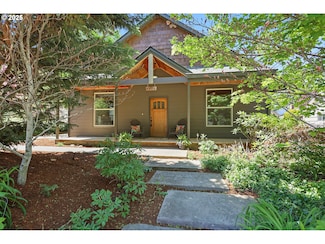 7226 5th St, Mount Hood, OR 97041