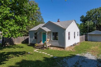 5122 E 16th St, Indianapolis, IN 46218