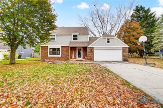 1315 Bourgogne Ave, Bowling Green, OH 43402